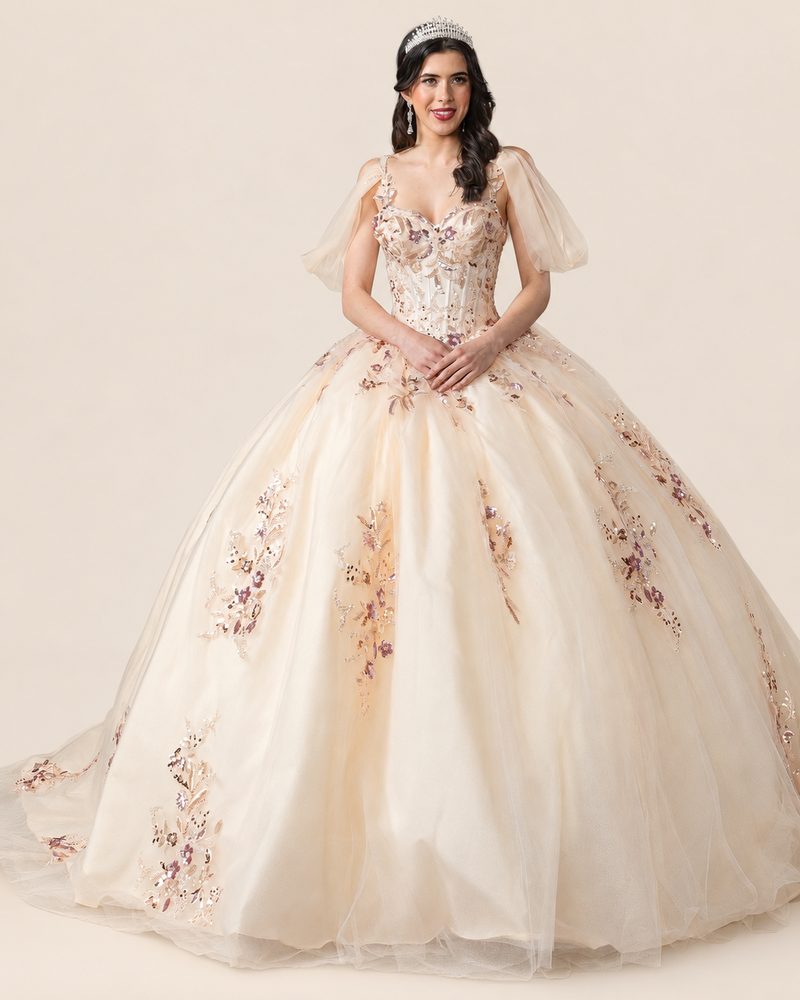 Vestido de XV Haydee en color champagne