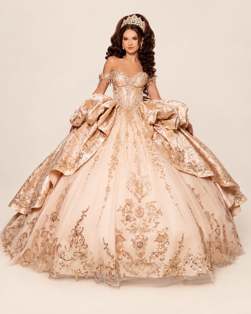 Vestido de XV Magdalena en color champagne