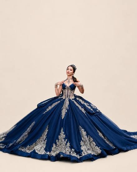 Vestido de XV Renata en color azul marino