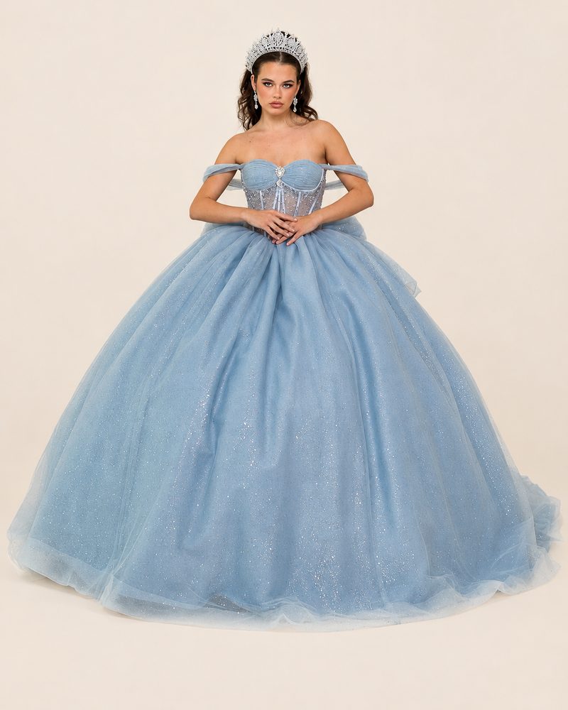 Vestido de XV Yamile en color azul cenizo